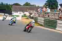 Vintage-motorcycle-club;eventdigitalimages;mallory-park;mallory-park-trackday-photographs;no-limits-trackdays;peter-wileman-photography;trackday-digital-images;trackday-photos;vmcc-festival-1000-bikes-photographs
